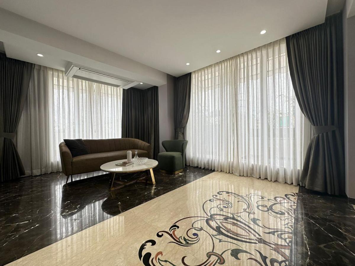 Alba Inn, Vijay Nagar Indore Bagian luar foto