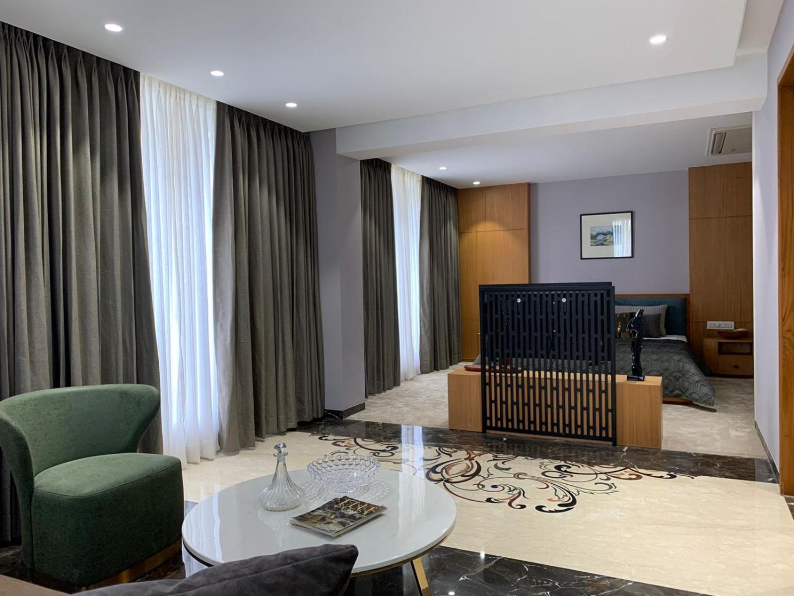 Alba Inn, Vijay Nagar Indore Bagian luar foto